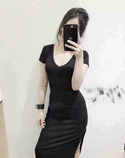 Váy body cổ tim xẻ đùi