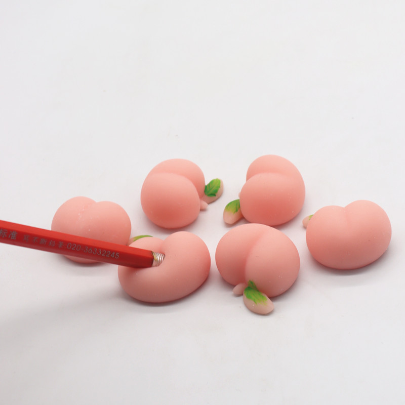 Quả đào 3d phụ kiện gắn ốp điện thoại thiết kế sáng tạo kiểu hoạt hình Shinchan đáng yêu | BigBuy360 - bigbuy360.vn