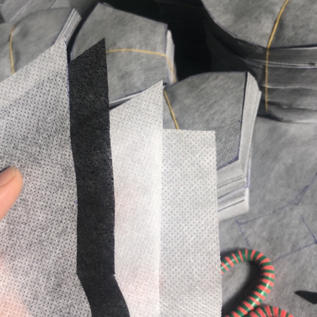 Miếng than hoạt tính 4 lớp lót trong khẩu trang vải | BigBuy360 - bigbuy360.vn