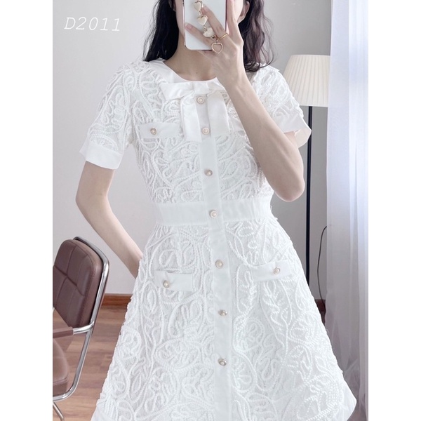 Đầm ren dư tiệc trăng tinh khôi thanh lịch sang trọng