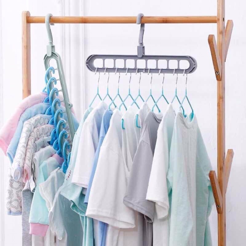 Móc treo 9 lỗ đa năng,giao màu ngẫu nhiên..!**