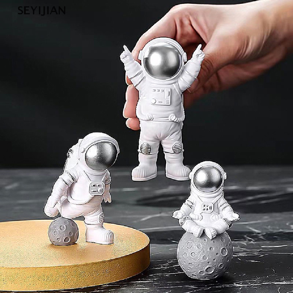 Mô hình tượng phi hành gia bằng nhựa resin trang trí phong cách Bắc Âu hiện đại
