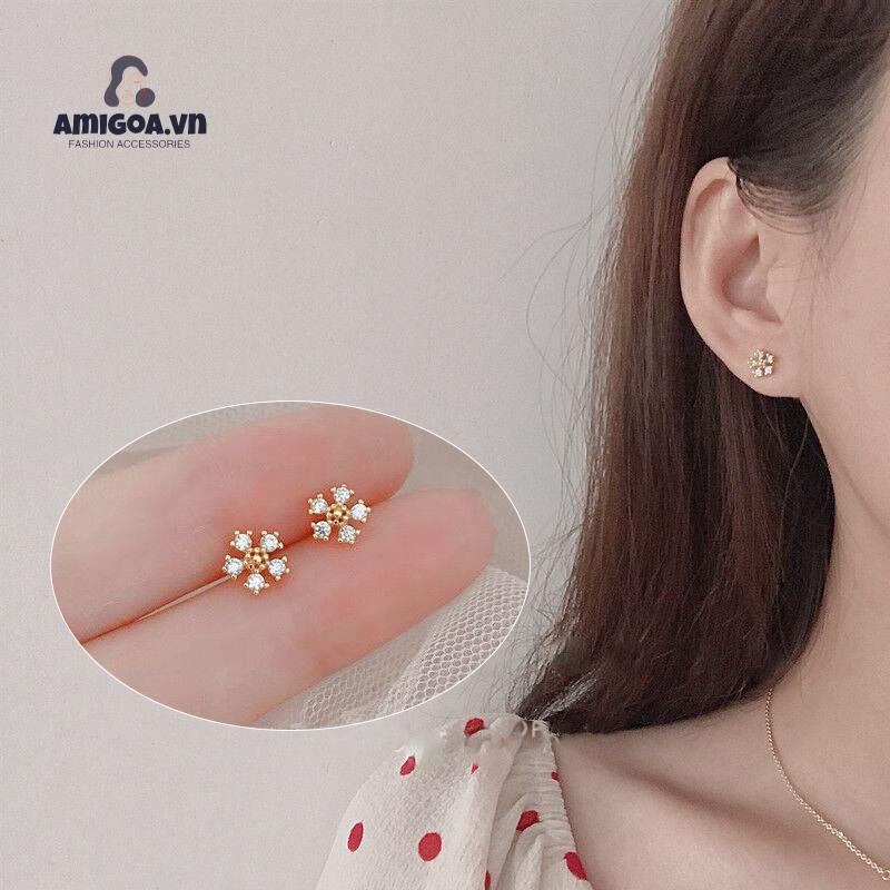 ✨✨Đôi bông tai hình hoa tuyết màu bạc thời trang Hàn Quốc cho nữ