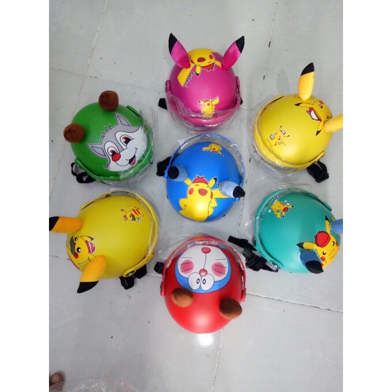 Nón bảo hiểm có kính cho bé