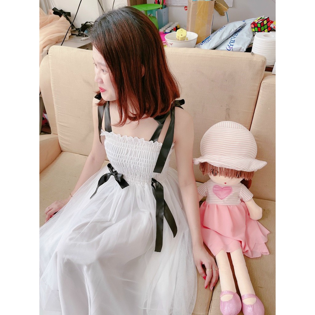 đầm xinh công chúa đính nơ eo phối buộc nơ vai xinh