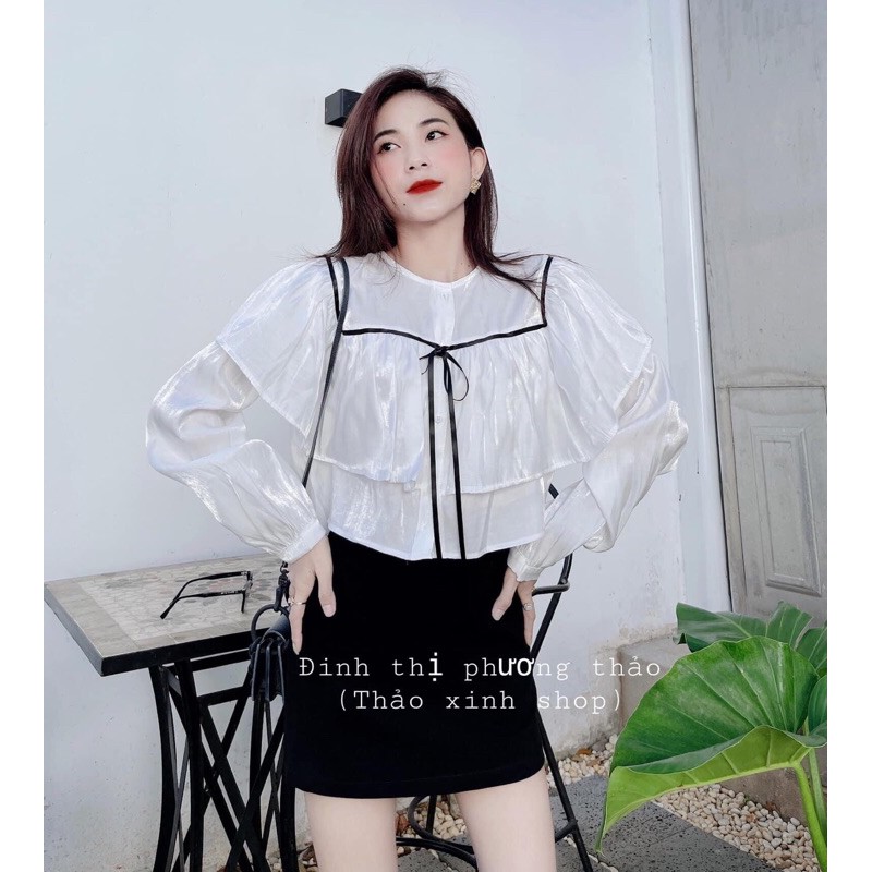 Áo croptop satin trắng viền bèo tay dài phồng thắt nơ đen