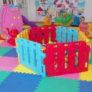 Thảm mút xốp lót sàn cho bé, kt :60x60 x1cm, bộ 4 tấm, giá : 120k/bộ