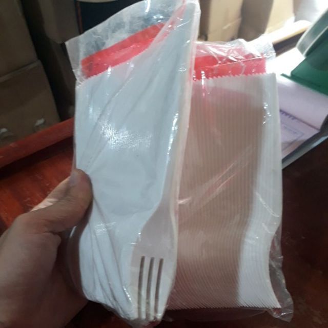 Nĩa nhựa dùng 1 lần - Bịch 50 cái