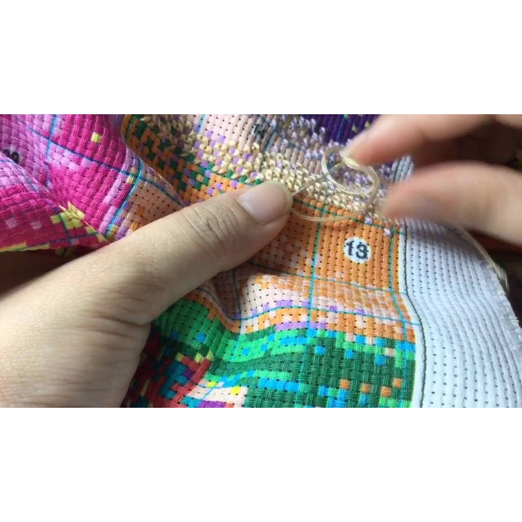 Tranh thêu chữ thập PHẬT QUAN ÂM 5D 88966 lv3250  5093