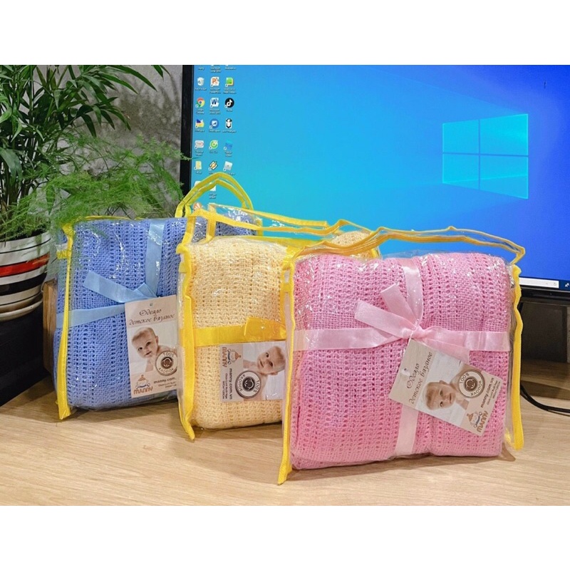 Chăn lưới chống ngạt cho bé