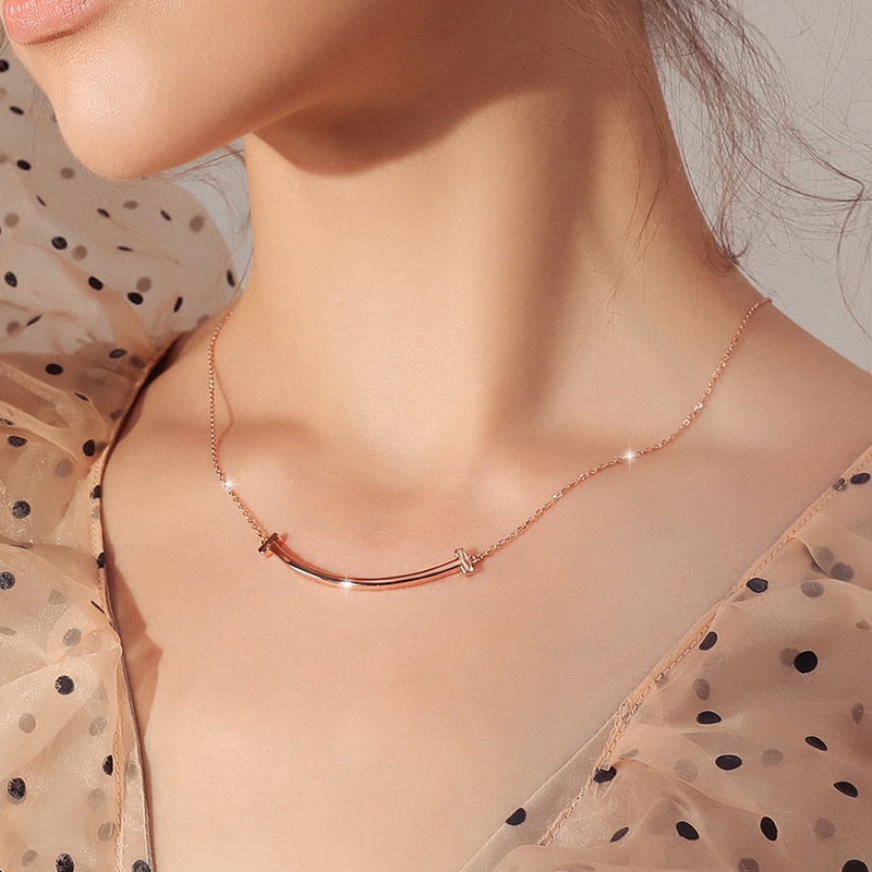 Dây chuyền MAYEBE LAVEND bằng chất liệu thép titan hình khuôn miệng cười dễ thương dành cho nữ