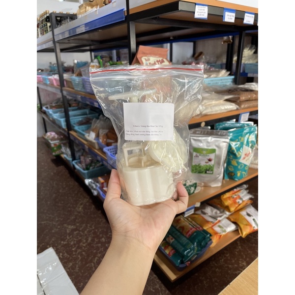 Khuôn làm bánh trung thu hoa cúc 150g
