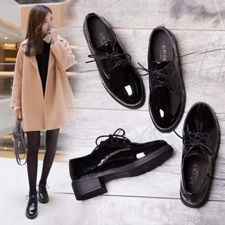 Giày oxford đen buộc dây da lì và da bóng