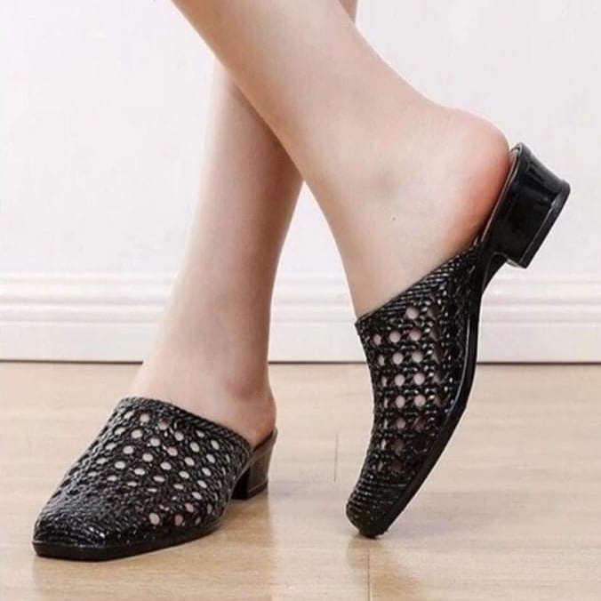 DÉP SỤC NHỰA DẺO LỖ ĐI MƯA 2 KIỂU ĐẾ 4CM