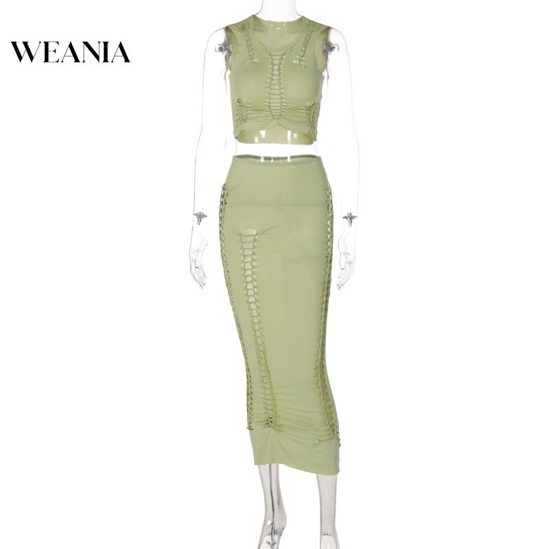 Bộ Áo Tank Top Cổ Yếm Phối Chân Váy Lưng Cao Khoét Rỗng Cá Tính Cho Nữ