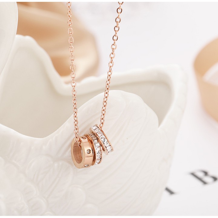 Dây chuyền titan 3 khoen tròn đính đá siêu đẹp, bền màu, chuẩn thời trang, mang phong cách độc đáo, cá tính, dễ phối đồ