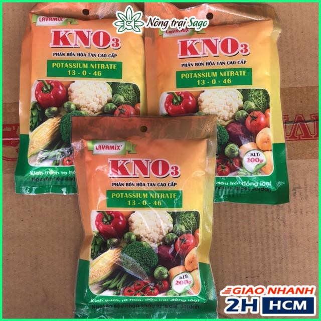 Phân Bón Lá KNO3 Kích Thích Ra Hoa, Đậu Trái, Tăng Năng Suất Cây Trồng (gói 200gr) - Nông Trại Sago