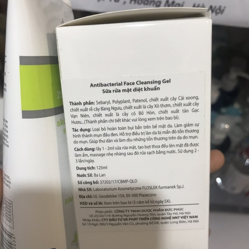 Floslek Sữa Rửa Mặt Dạng Gel Cho Da Nhờn Mụn Anti Acne Bacterial Face Cleansing Gel