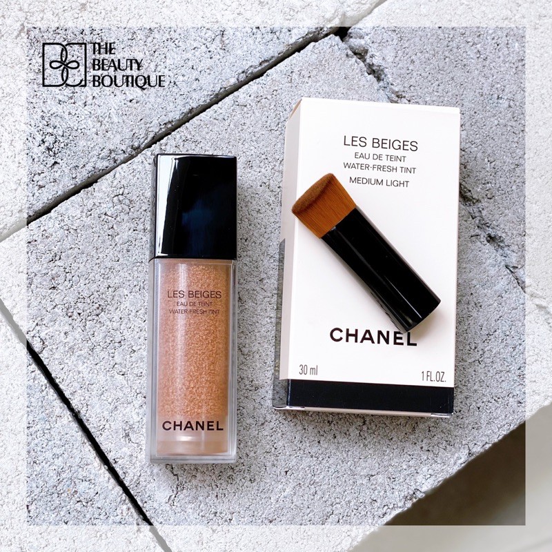 Kem nền tươi Chanel Les Beige Eau de teint