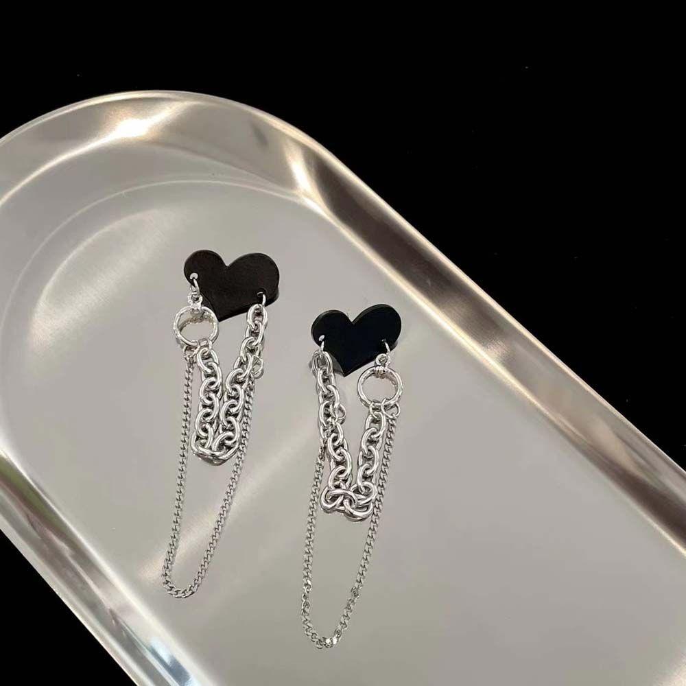 Khuyên Tai Lủng Lẳng Hình Trái Tim Màu Đen Cá Tính Cho Nữ
