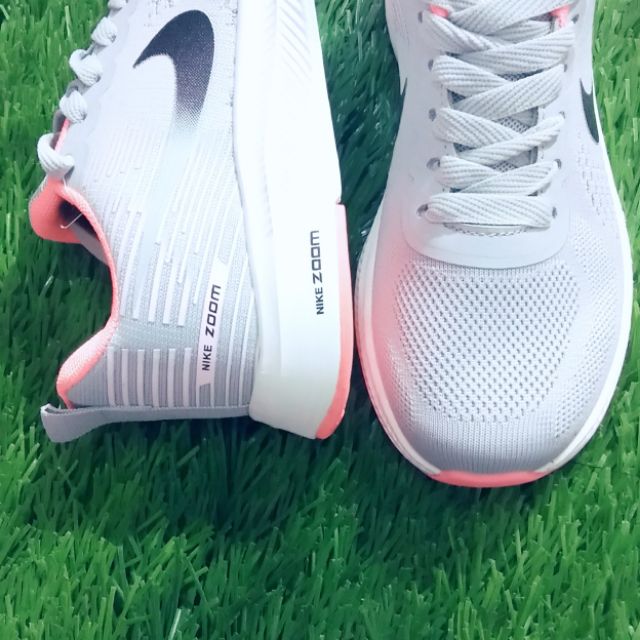 Giày thể thao Nike