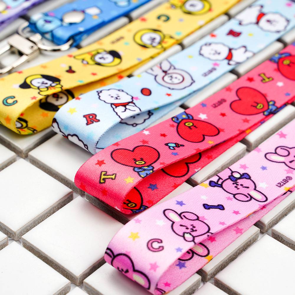 Móc khóa dây KPOP BTS BT21 Cartoons  Printed Keychain Wristlet For Key Chain Lanyard Long Hanging Strap Key Rings Charms DIY Jewelry Accessory COOKY KOYA MANG RJ SHOOKY TATA