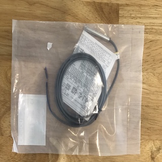Cảm biến tiệm cận E2E-C06N04-WC-C1