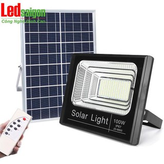 Đèn Pha Led Siêu Sáng Dùng Năng Lượng Mặt Trời Hàng Chính Hãng Bảo Hành 12 Tháng