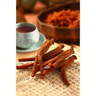Hồng Sâm Củ Khô Joongang HÀN QUỐC, Hộp 600gr