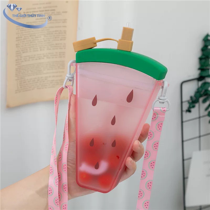 Bình Uống Nước 320ML Hình Dưa Hấu Có Ống Hút Kèm Dây Đeo Nghộ Nghĩnh Siêu Hot