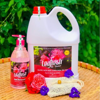 Nước rửa chén sinh học ổi tím - leafresh can 4 lít hsd: 13/9/23