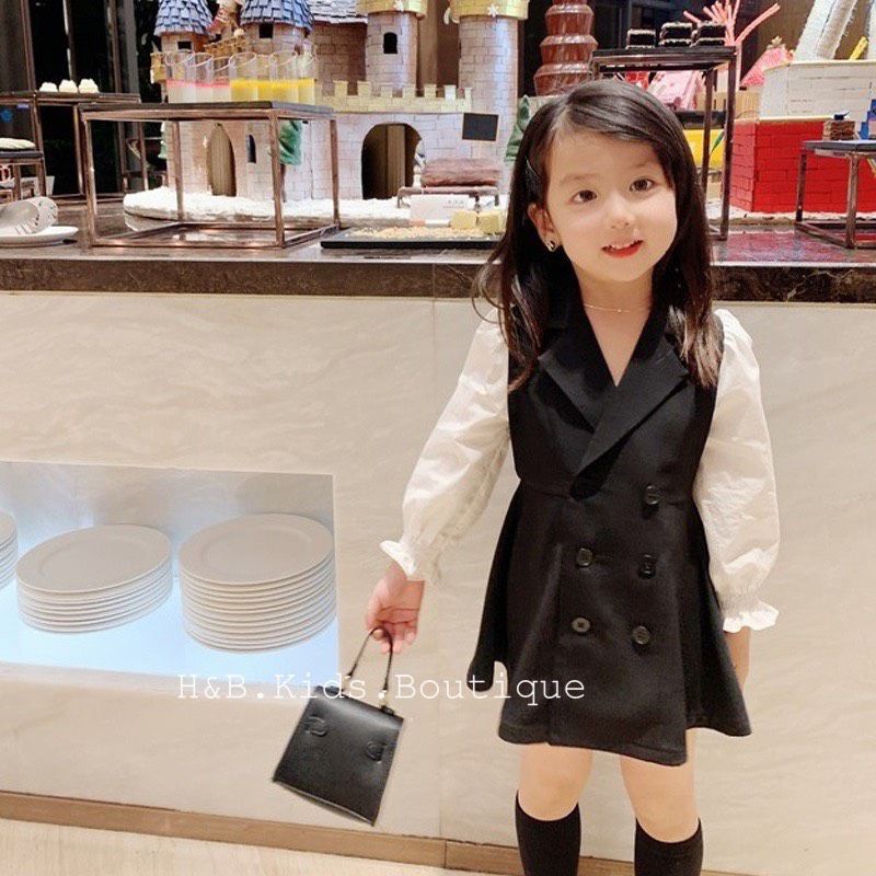Váy Cho Bé Gái 💥 Mẫu Mới Váy Liền Thân Cổ Vest + Thân Chạy Cúc + Tay Bo Chun Sang Chảnh (10-20kg)