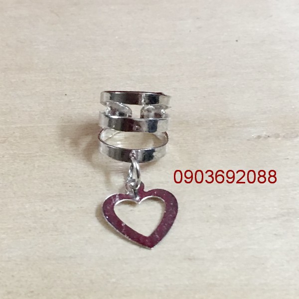 [HCM] Bông tai kẹp vành trái tim