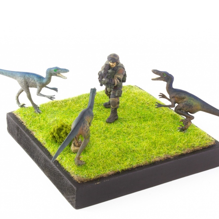 MÔ HÌNH KHỦNG LONG 1/35 SCALE VELOCIRAPTORS “PACK OF SIX” 60105  TAMIYA