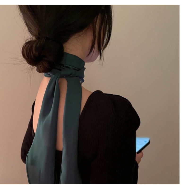 Khăn lụa trơn choàng cổ thanh lịch size 13x138cm