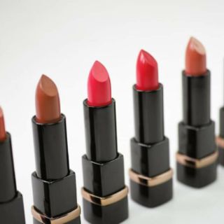 Son Ecole Shine Black Lipstick