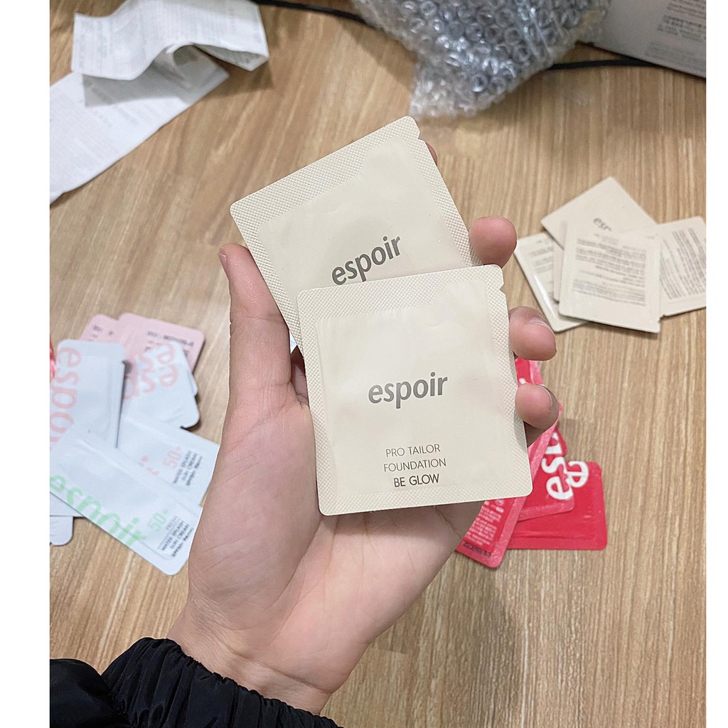 [SAMPLE] Kem Nền Espoir Pro Tailor Foundation Be Glow 7ML