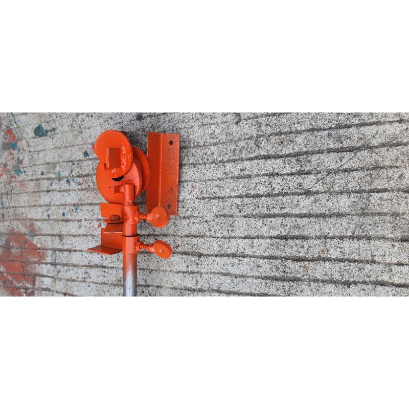 Bàn bẻ đai sắt 6,8