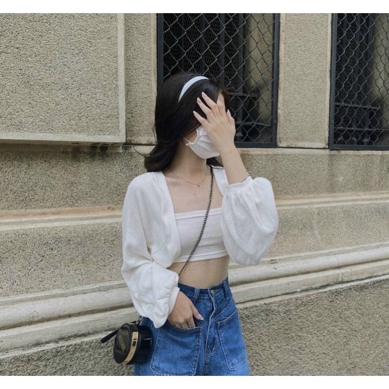 SET ÁO CROPTOP TRẮNG GÂN NỔI TAY BỒNG