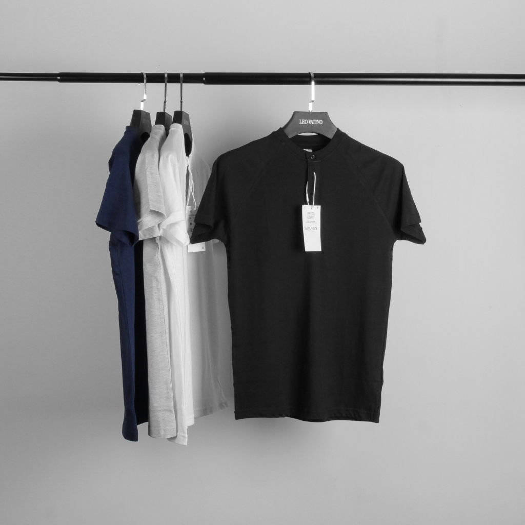 Áo thun nam cổ tròn Galvin raglan có khuy cổ vải cotton co giãn cộc tay ngắn lỡ bộ 4 màu APGV4 - Leo Vatino | BigBuy360 - bigbuy360.vn