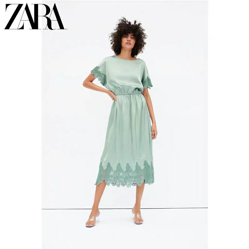 Đầm ZARA satin lụa xanh mát dịu