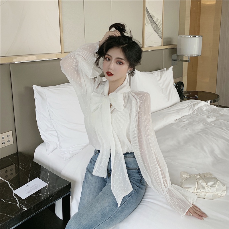 Áo Sơ Mi Nữ Vải Ren Voan Dày Nhăn Màu Trắng Be Cổ Bèo Tay Phồng Loe Nhẹ Nhàng Sang Trọng Tiểu Thư Hàn Quốc Hàng Loại 1