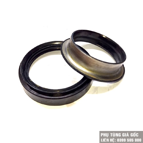 Phớt 70*95 đùi sau máy cày Kubota L3202-L4202 – BQ3873E