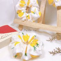 Dây buộc tóc scrunchies dứa vàng