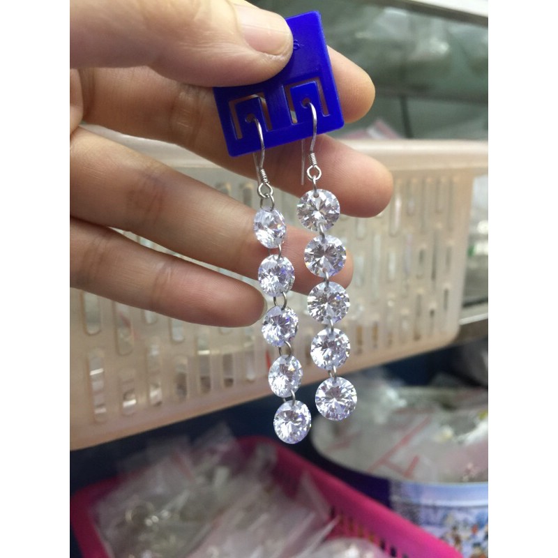 Khuyên tai móc thả 5 viên đá sáng nhân tạo bạc ta