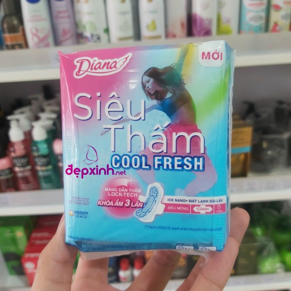 Băng vệ sinh siêu mỏng siêu thấm không cánh Diana 8 miếng