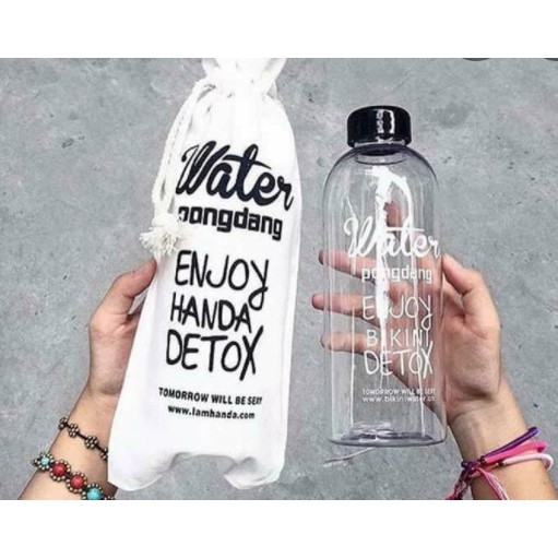 Bình nhựa đựng nước detox