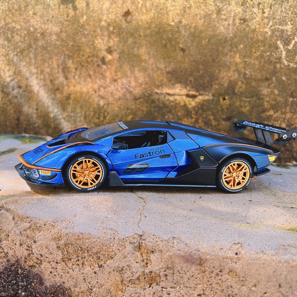 Xe mô hình Lamborghini Essenza SCV12 1:24 Jinjifang