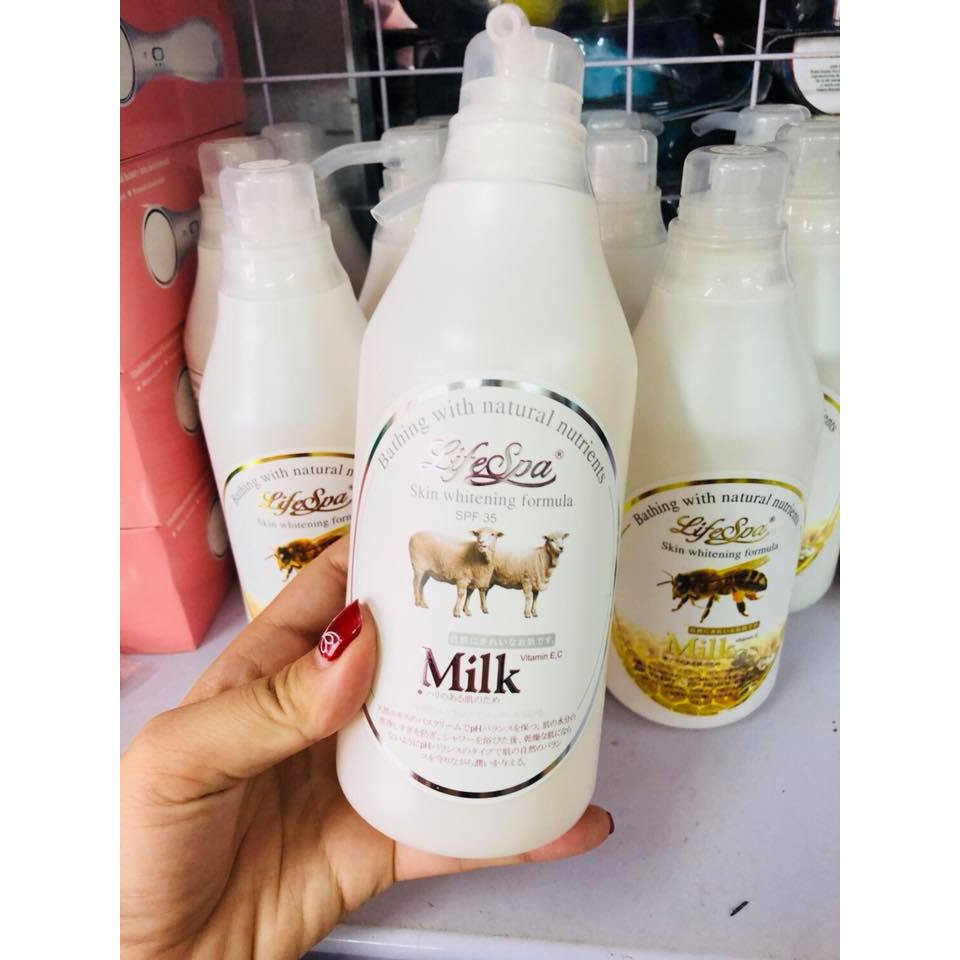 Sữa tắm Life Spa milk Thái Lan (chỉ số chống nắng SPF 35)