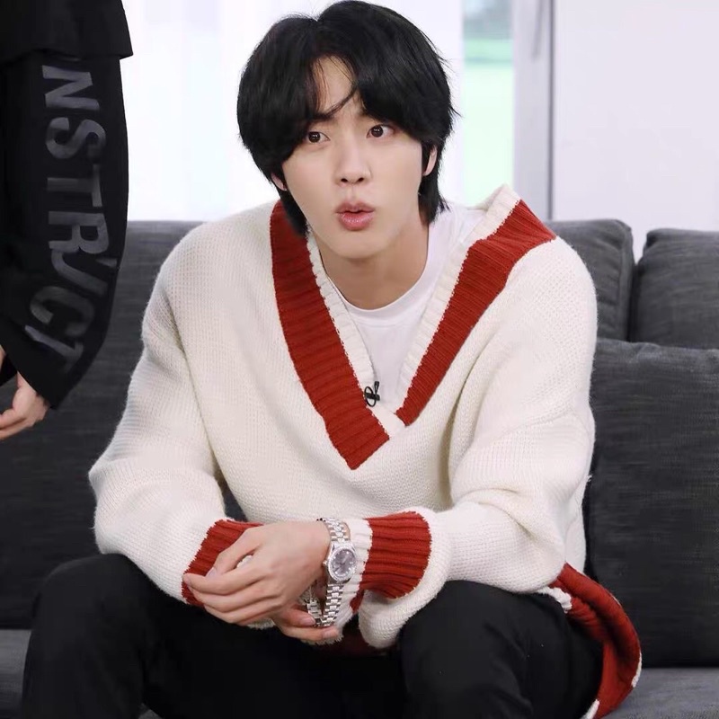 [BTS Jin] Áo len cổ tim cheap moment